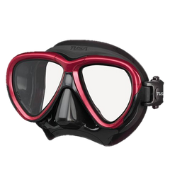 Tusa Intega Mask - Black & Metallic Dark Red